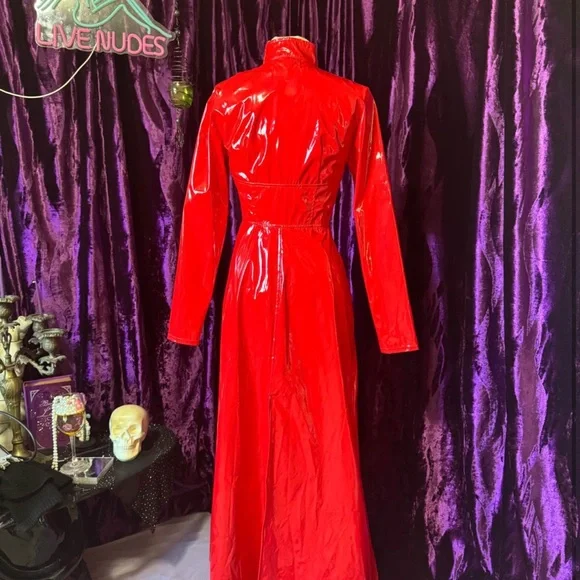 Red PVC Long Coat - Picture 4 of 5